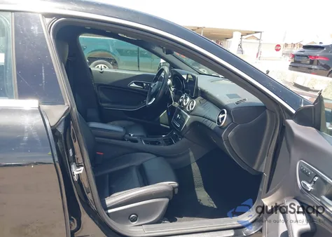 2018 Mercedes-Benz Cla 250 z USA, uszkodzony, nr VIN WDDSJ4EBXJN509286